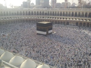 Jam-packed tawaaf during Hajj season 2011