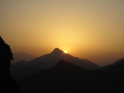 Sunrise in Makkah - taken upon descent from Jabal Nur (2011)